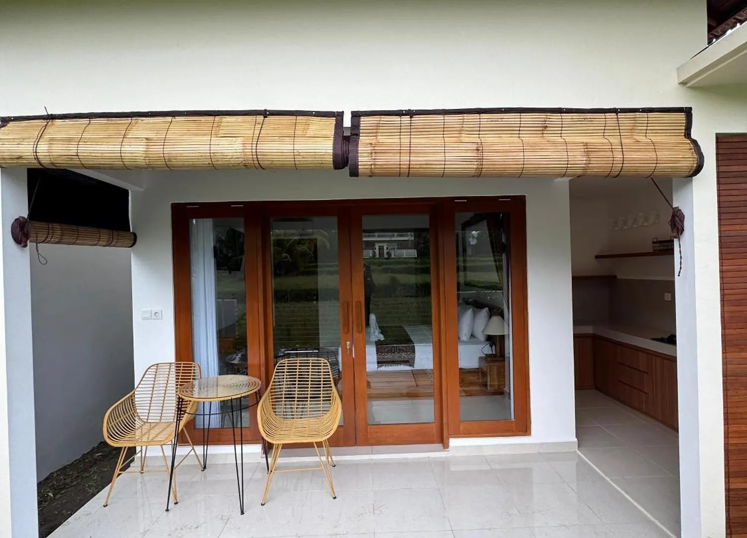 Bed & Breakfast Putih Dcarik Ubud
