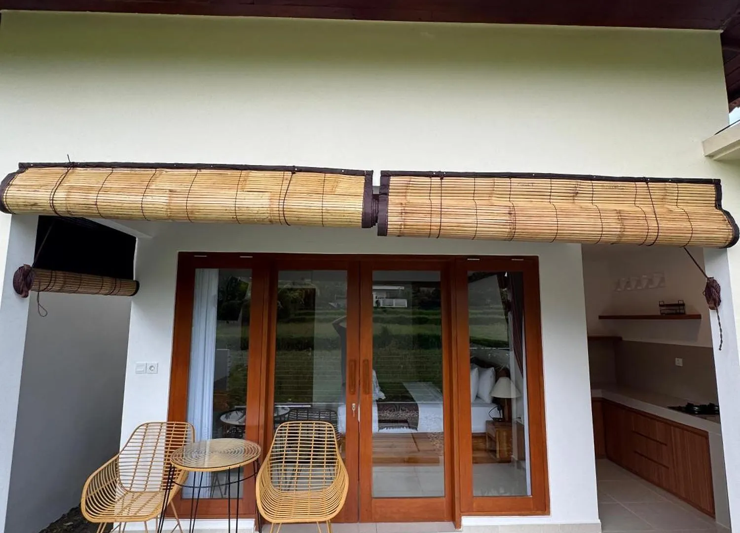 Putih Dcarik Ubud 3*,