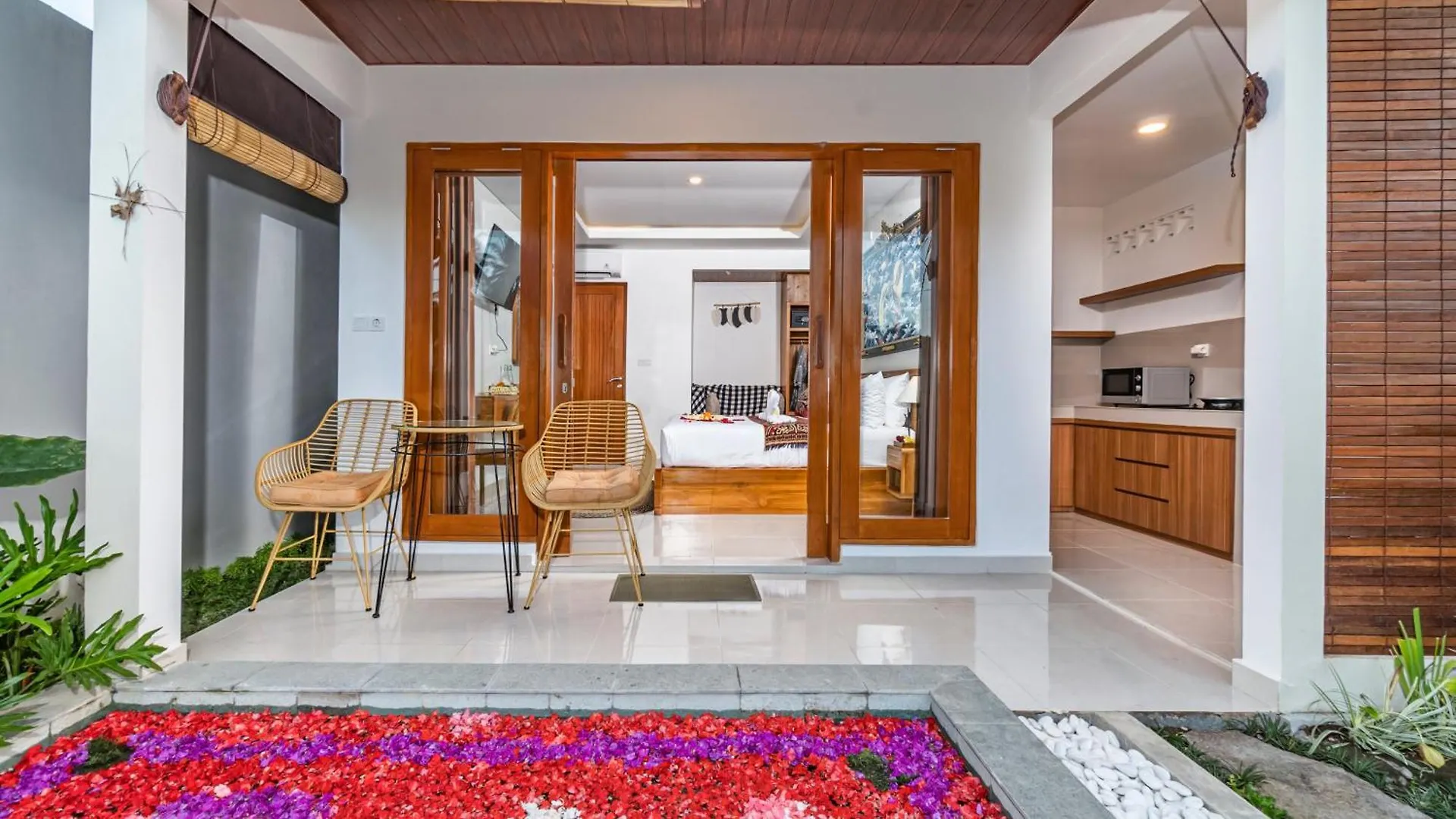 Bed & Breakfast Putih Dcarik Ubud