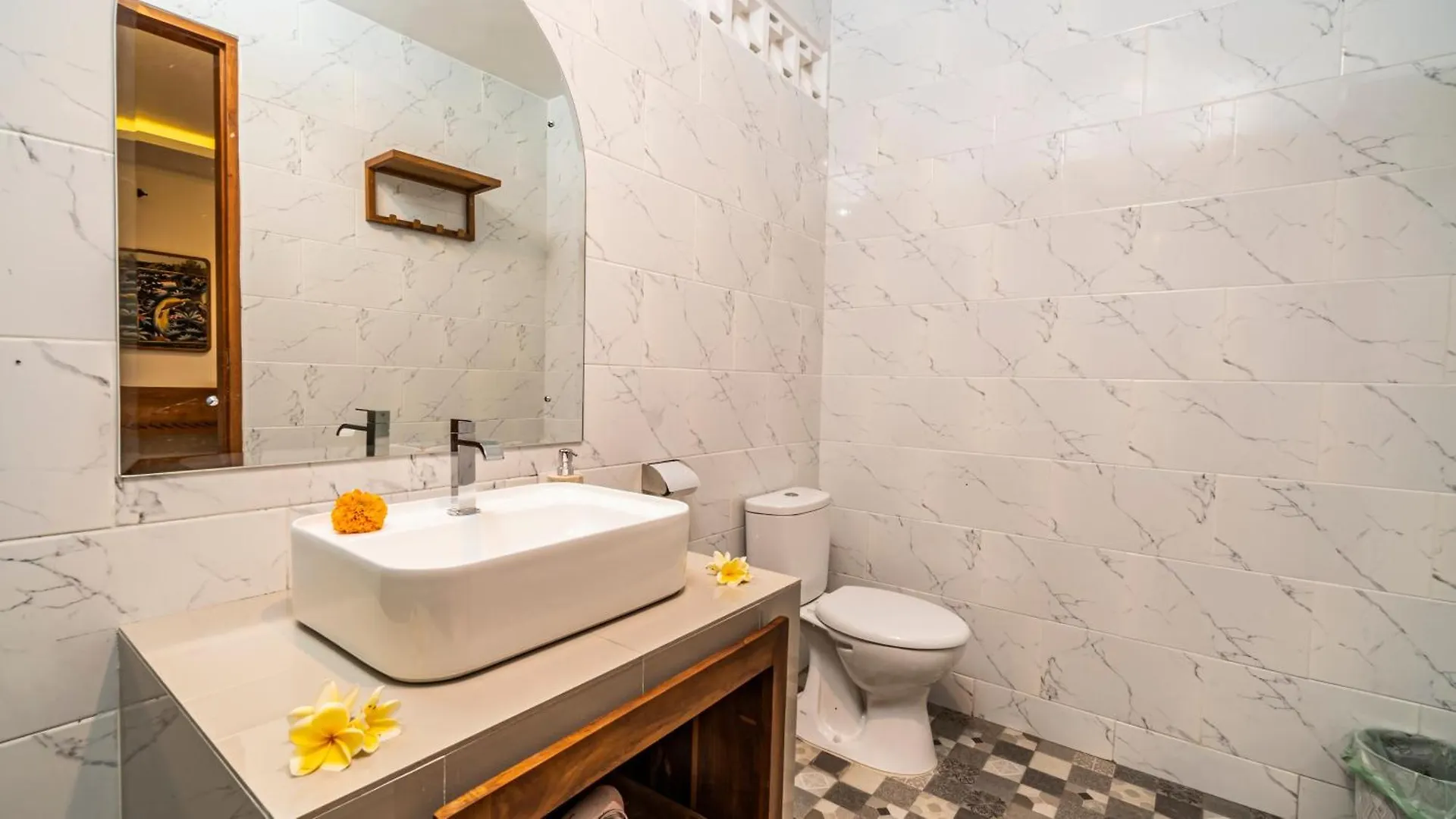 Bed & Breakfast Putih Dcarik Ubud